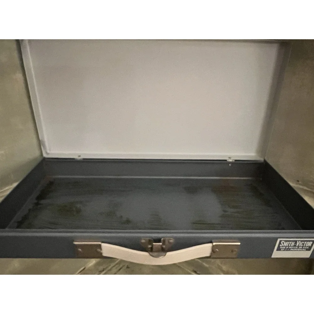 Smith-Victor SF-1 Individual Hard Carrying Case, Universal Compatible